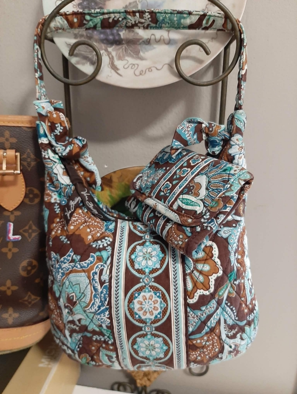 VERA BRADLEY Java Blue "Olivia" Sm Hobo Bag & Wallet 2 Pc Set - Picture 2 of 13